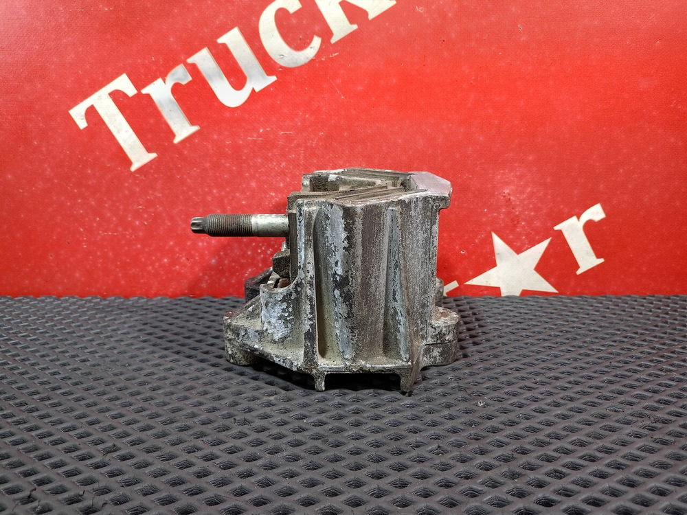 Подушка двигателя передняя