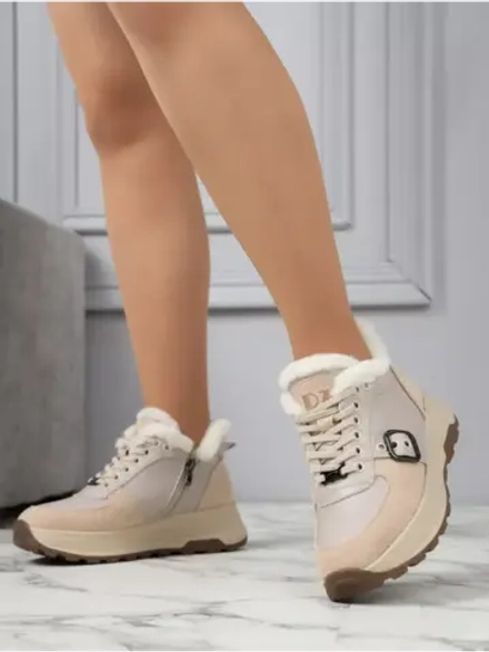 Кроссовки зимние