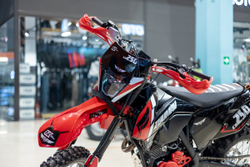 Мотоцикл кроссовый Zuumav FX CR 250CB RED 21/18