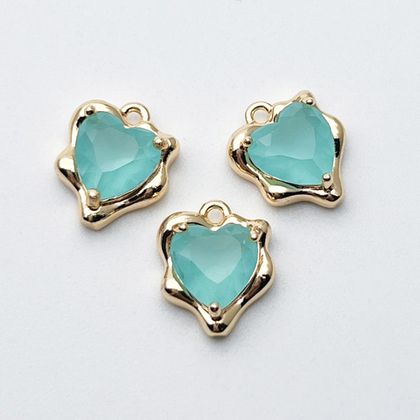Подвеска Сердце, цвет золото + голубой матовый, размер 13*10 мм, цена за 1 шт