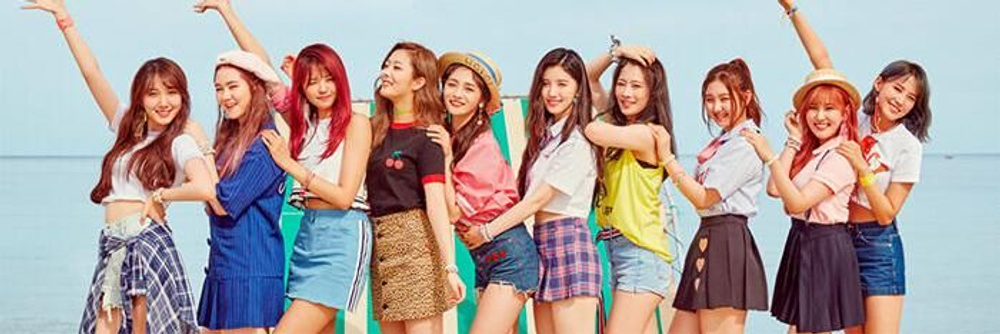 Альбом PRISTIN - SCHXXL OUT 2nd Mini Album OUT Version