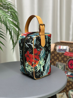 Несессер Louis Vuitton