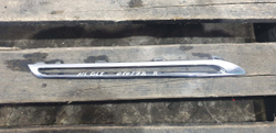 Молдинг решетки радиатора Mercedes GLE (C292) 15-19 Б/У Оригинал A2928880285