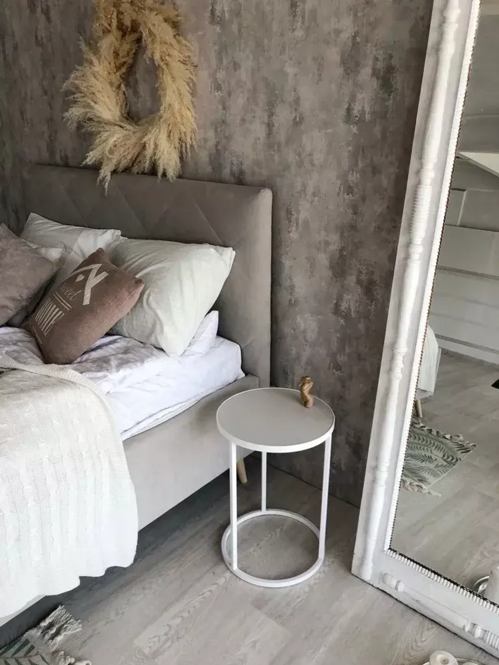 Журнальный столик 35*35