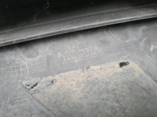Решетка перед. бампера Mercedes G W463 (18-24) AMG