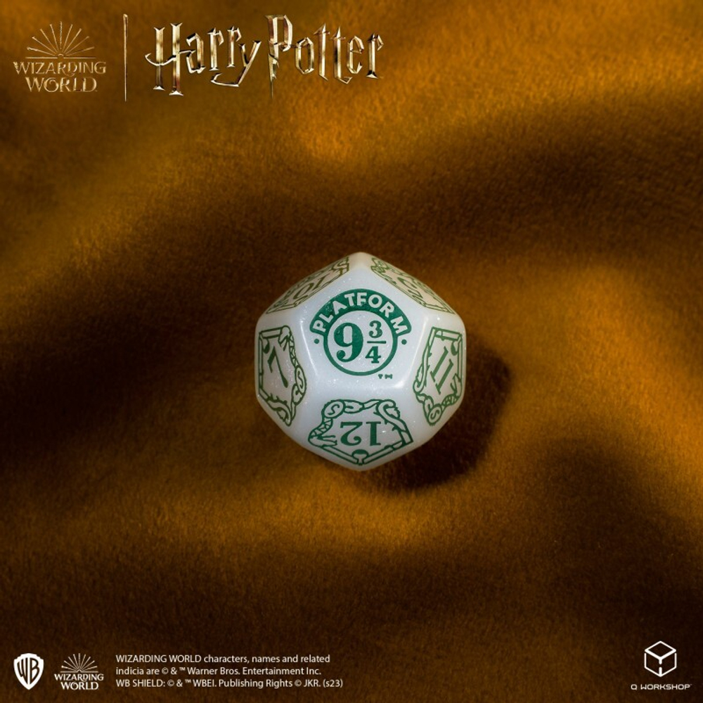 Harry Potter. Slytherin Modern Dice Set - White