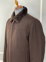 Кашемировая куртка Kiton внутри с мехом