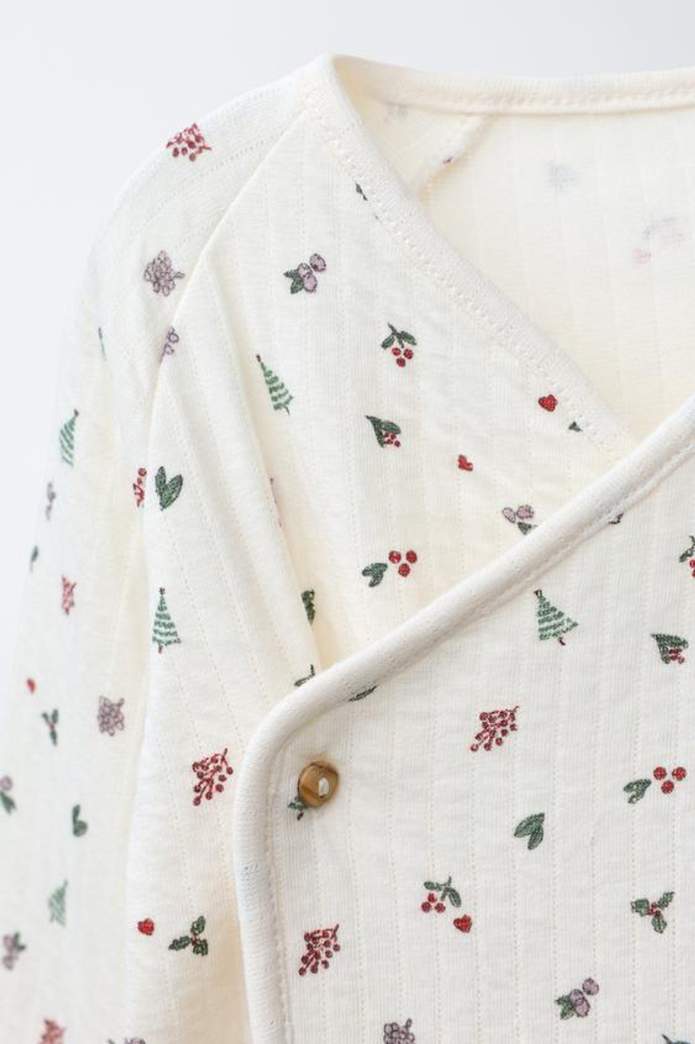 ZARA ФУТБОЛКА С ПРИНТОМ «ДЕРЕВЬЯ», ЭКРЮ