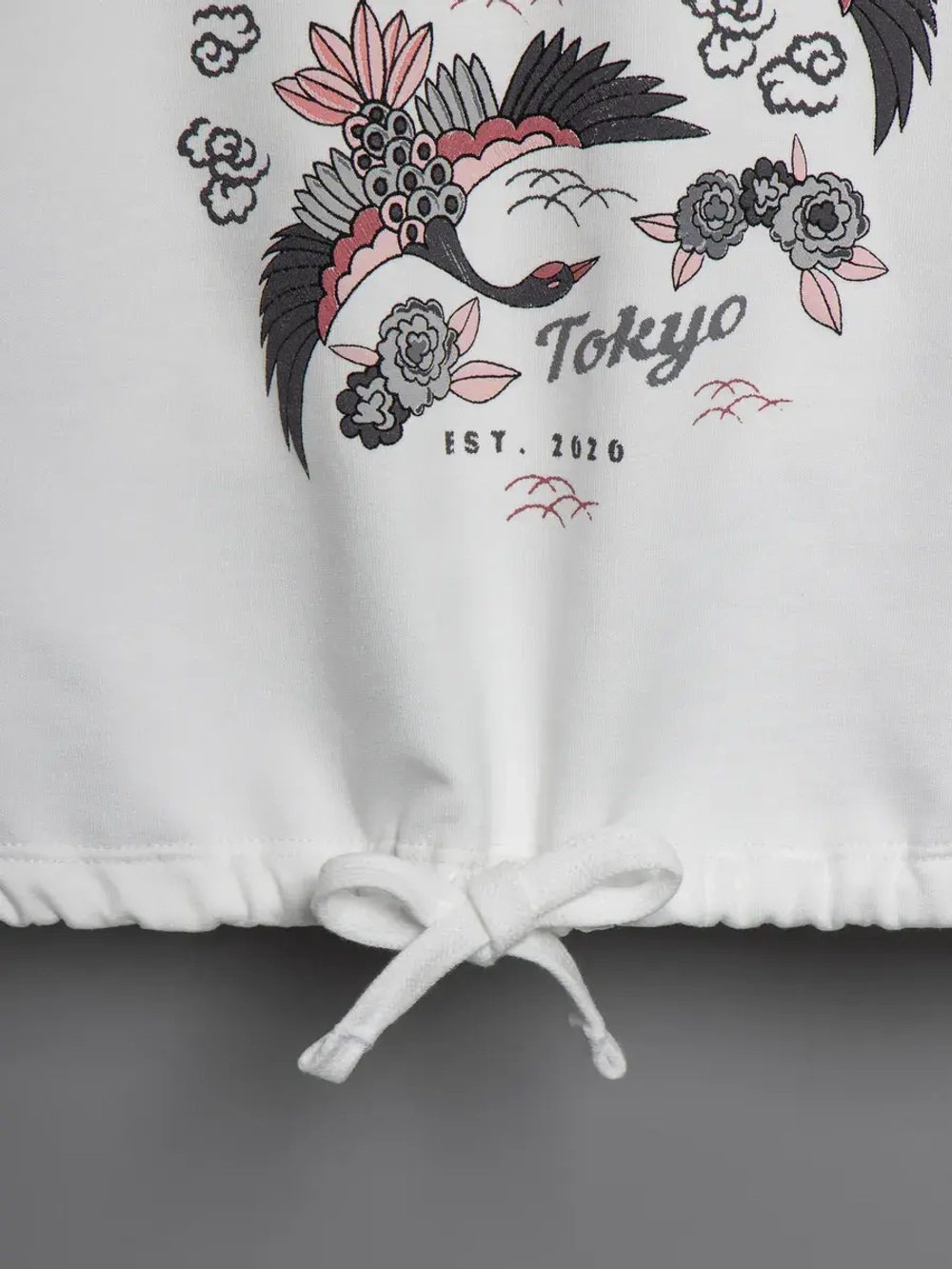 Свитшот для девочки с завязками