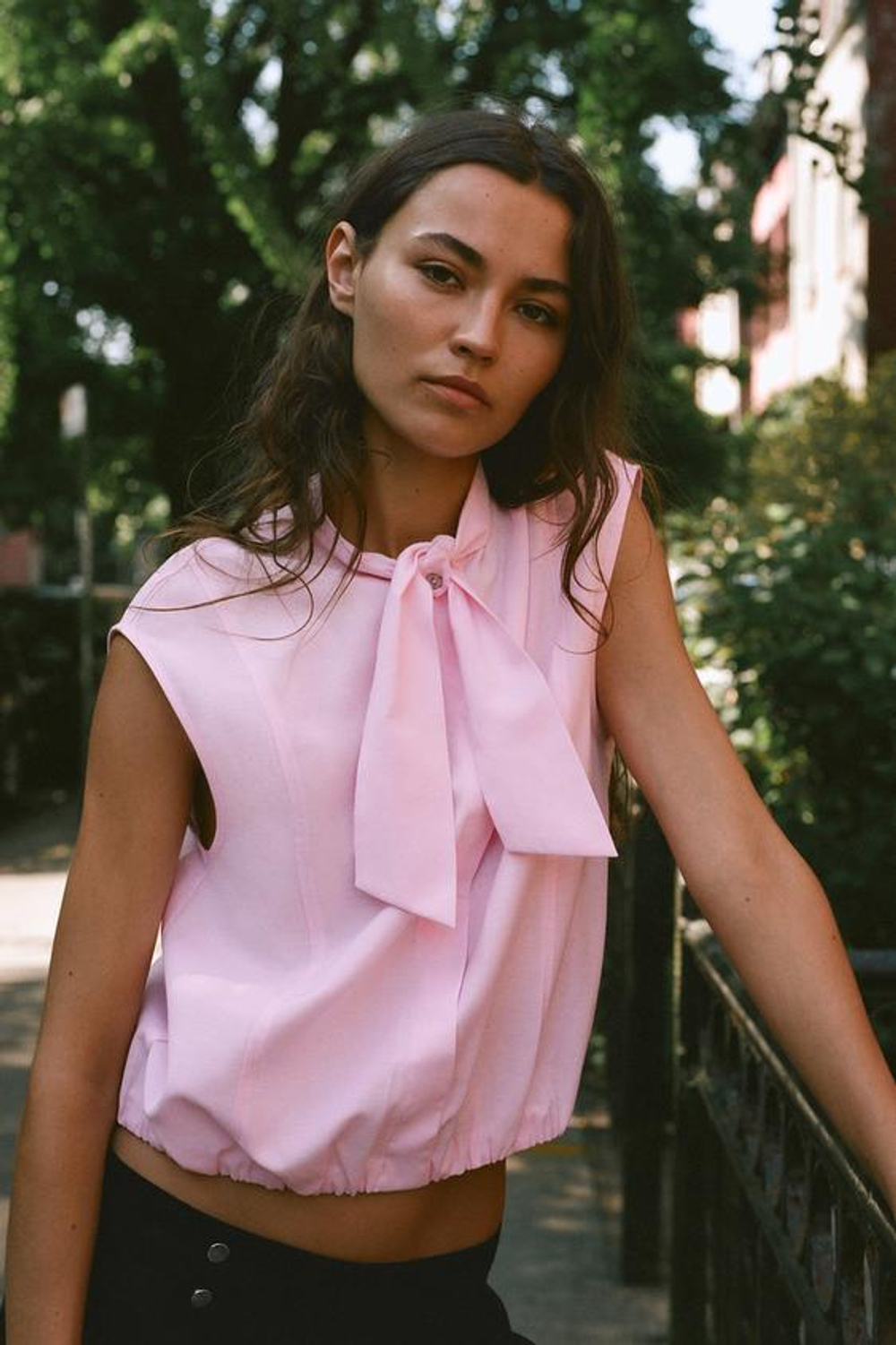 ZARA БЛУЗА С БАНТОМ БЕЗ РУКАВОВ, РОЗОВЫЙ