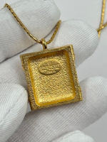 Кулон с лого и оранжевой эмалью Givenchy 1981 год