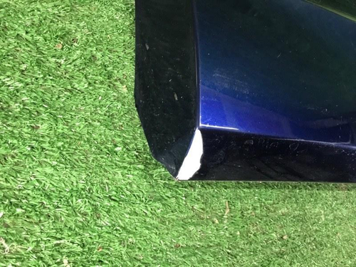 Накладка двери задняя правая Audi E-tron (18-23)