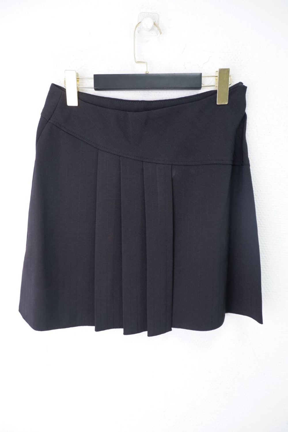 Костюм школьный из 4-х предметов на 14 лет, новый