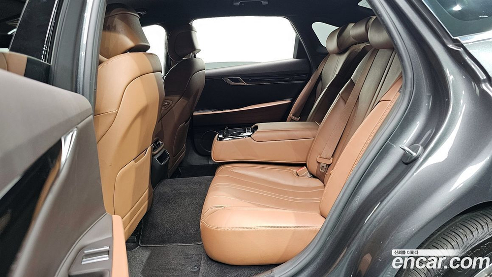 Genesis G80 (RG3) Бензин 2.5 Turbo 2WD (11.2020)