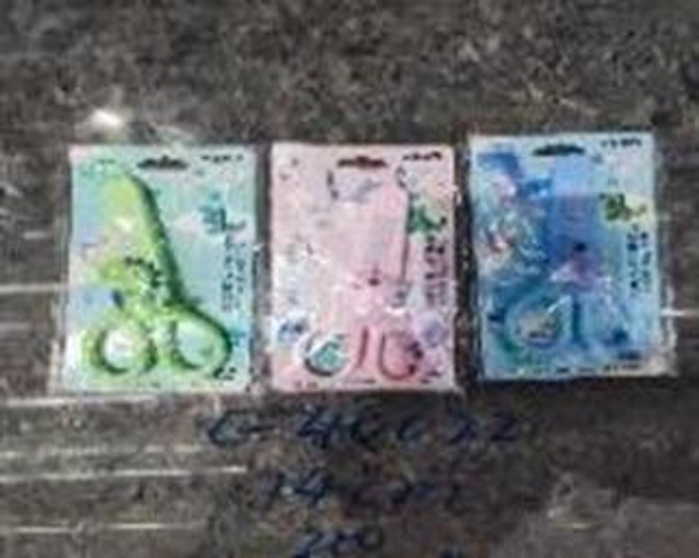 Ножницы детские 14 см с пластиковым чехлом и ПВХ фигуркой "Динозавр", С-40022