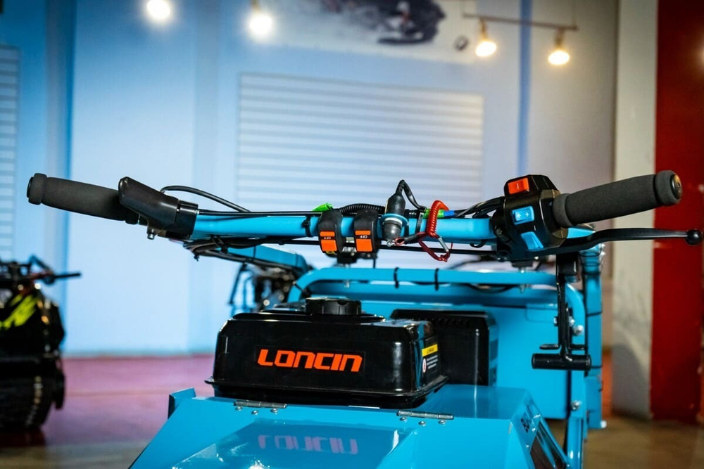 Мотобуксировщик БУРЛАК Таежник 20 л.с