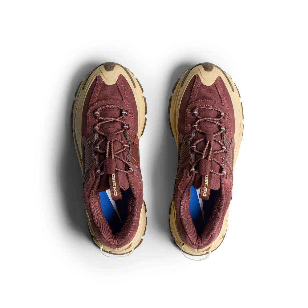 Кроссовки Nike Zoom Vomero 5 Roam "Team Red"