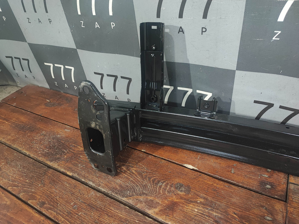 Усилитель переднего бампера Kia Rio 4 Новый Оригинал 64900H0000