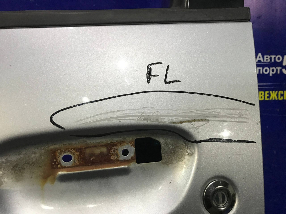 Дверь передняя левая MITSUBISHI COLT 2003