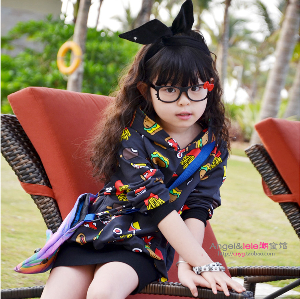 Худи-платье свободного силуэта с принтами гамбургеров