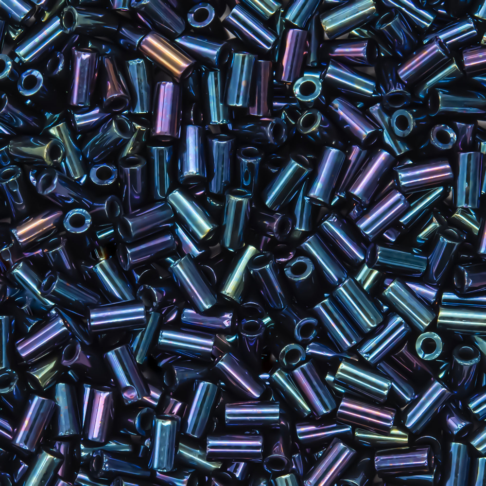 Японский бисер TOHO Bugle (стеклярус) 3mm (№82), металлизированный, непрозрачный глянцевый
