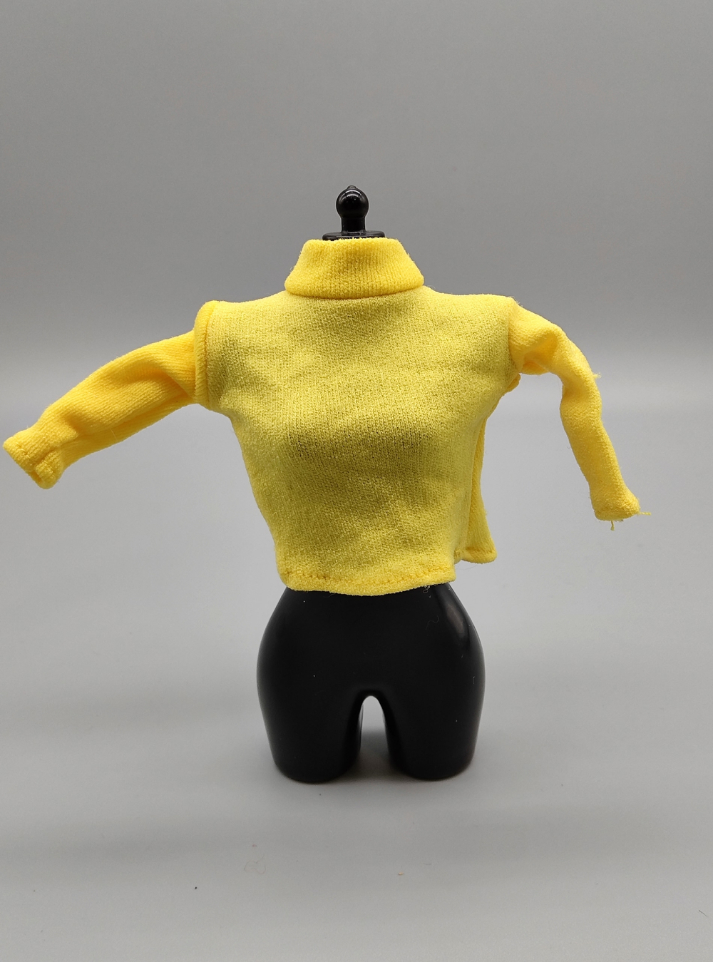 Одежда для куклы Барби винтаж кофта 0658