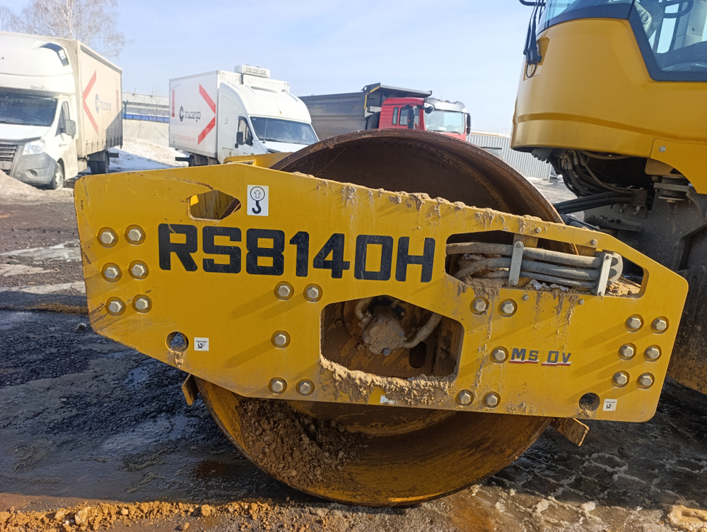LGCE RS* Каток RS8140H (Дизельный, 6,8 л, 125 л.с., МТ)