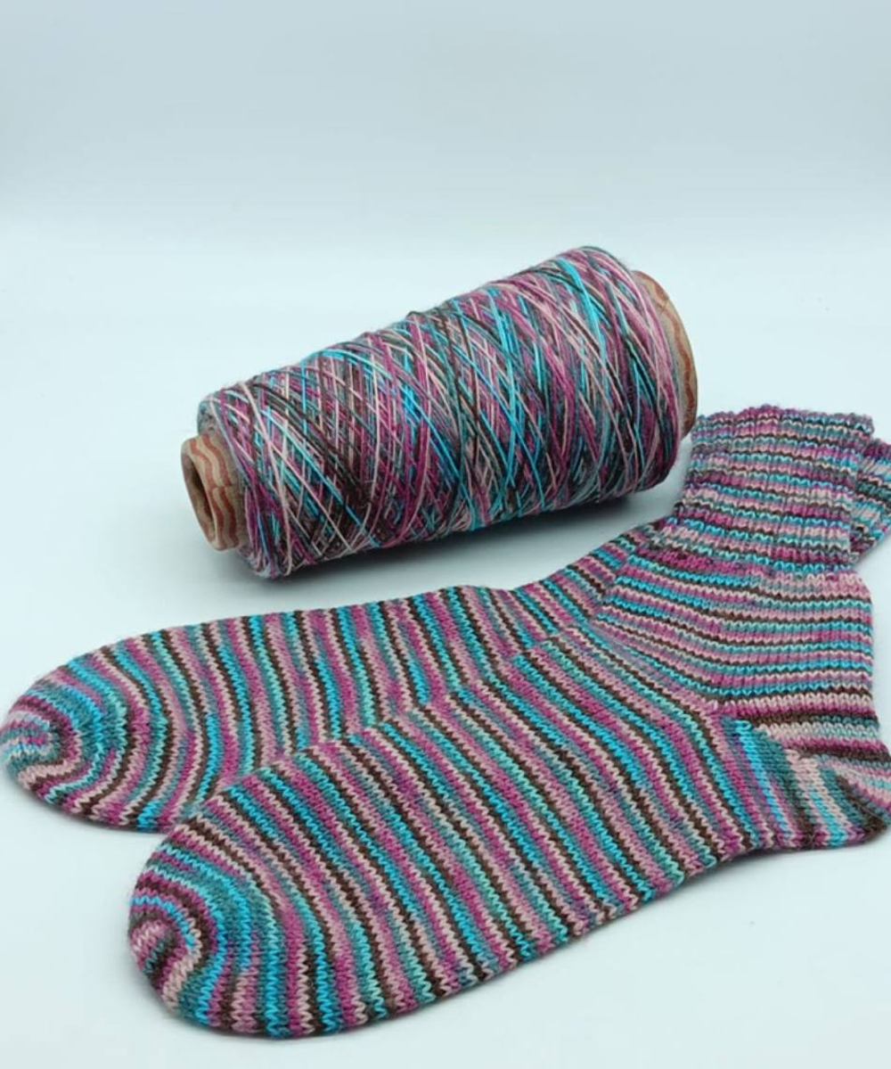 Caliza - Italy Stock- 75% шерсть, 25% п/а; 420м/100гр., мультиколор сиреневый, MP