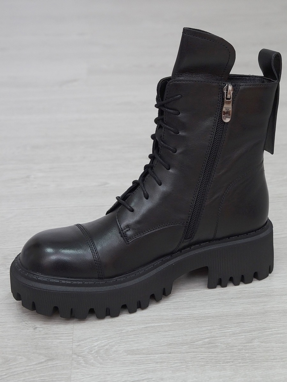 Ботинки женские демисезонные