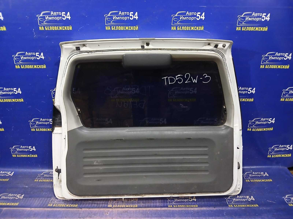 Дверь пятая SUZUKI ESCUDO 2000