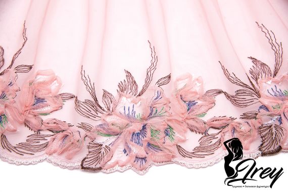 05-79 Вышивка на неэл. сетке 20 см, пудра/кофе (правая)