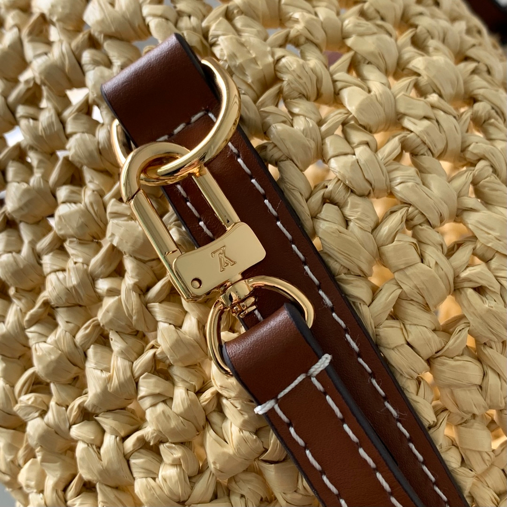 Louis Vuitton Noe Purse