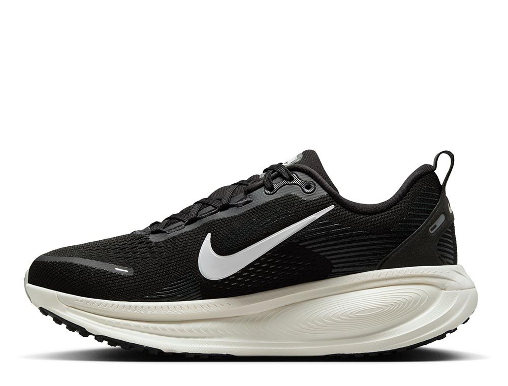 Кроссовки для бега женские Nike Vomero 18 W Черно-Белый