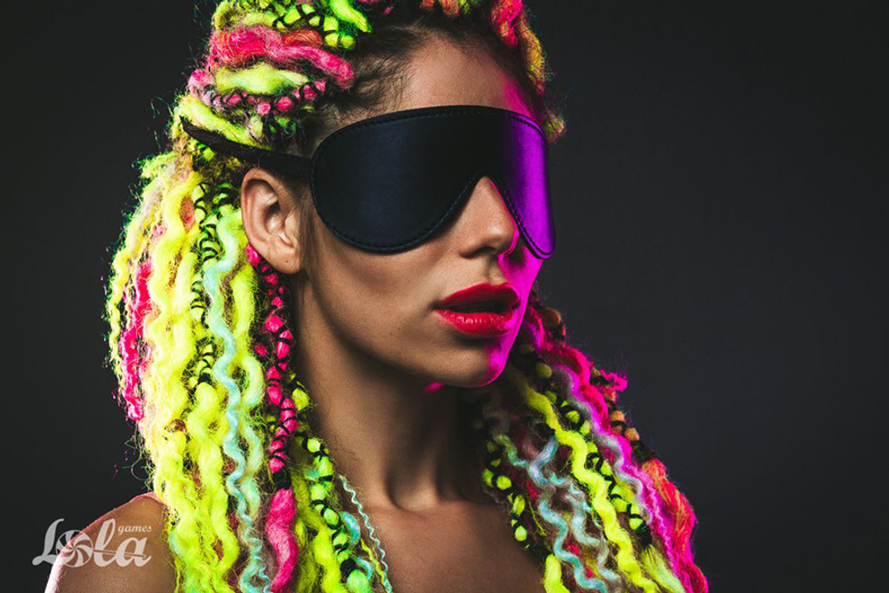 Черная маска Lola Games Party Hard Shy 1141-03lola