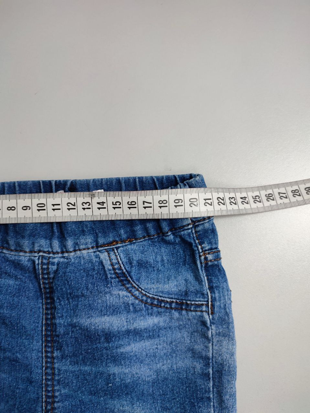 Джинсы Gee Jay базовые на 9-12 месяцев