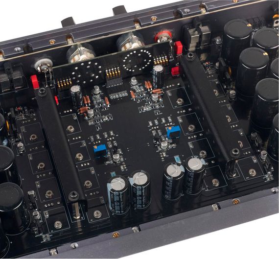 Усилитель GROUND ZERO GZ ULTRA A-2