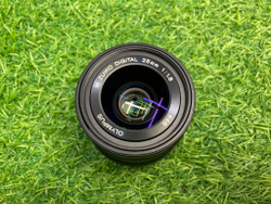 Olympus 25mm 1.8
