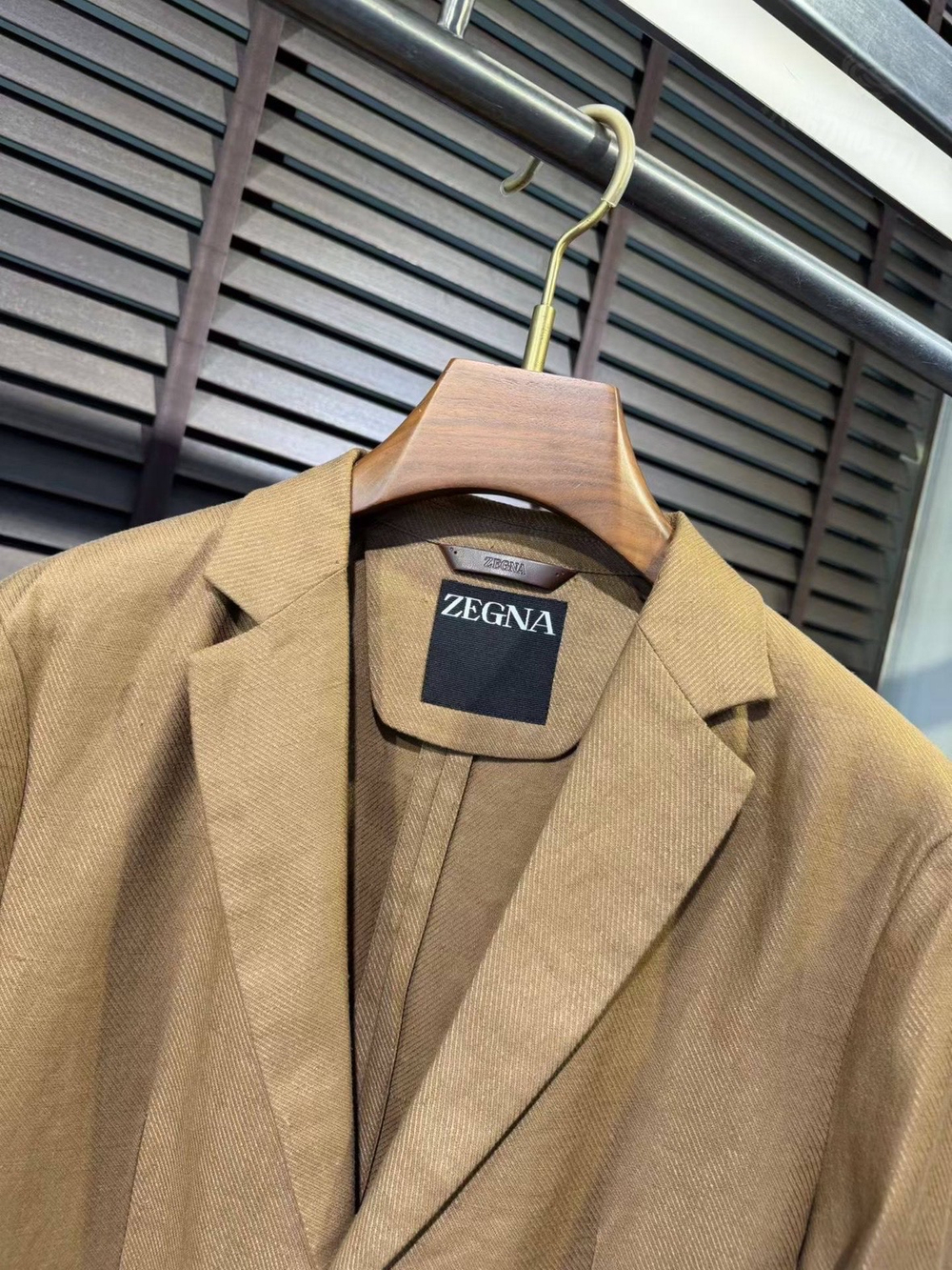 Льняной костюм Ermenegildo Zegna