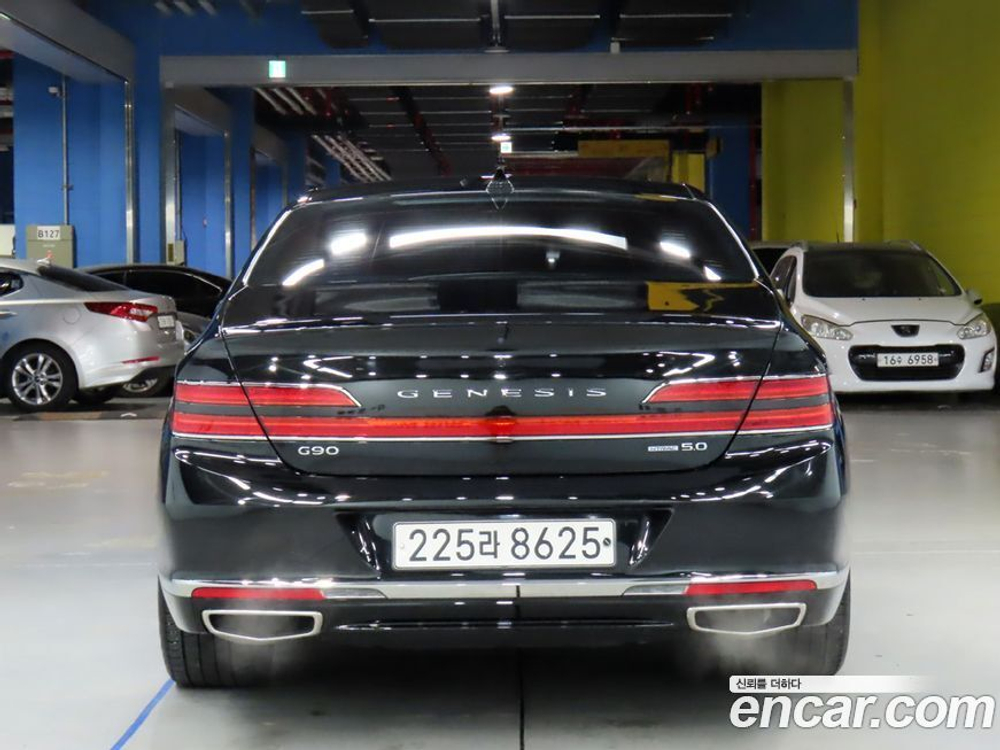 Genesis G90 5.0 AWD (06.2020)