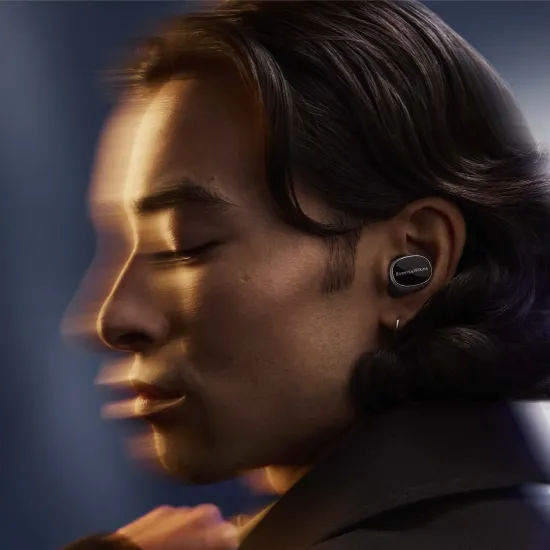 Беспроводные наушники Bowers & Wilkins Pi8 Anthracite Black