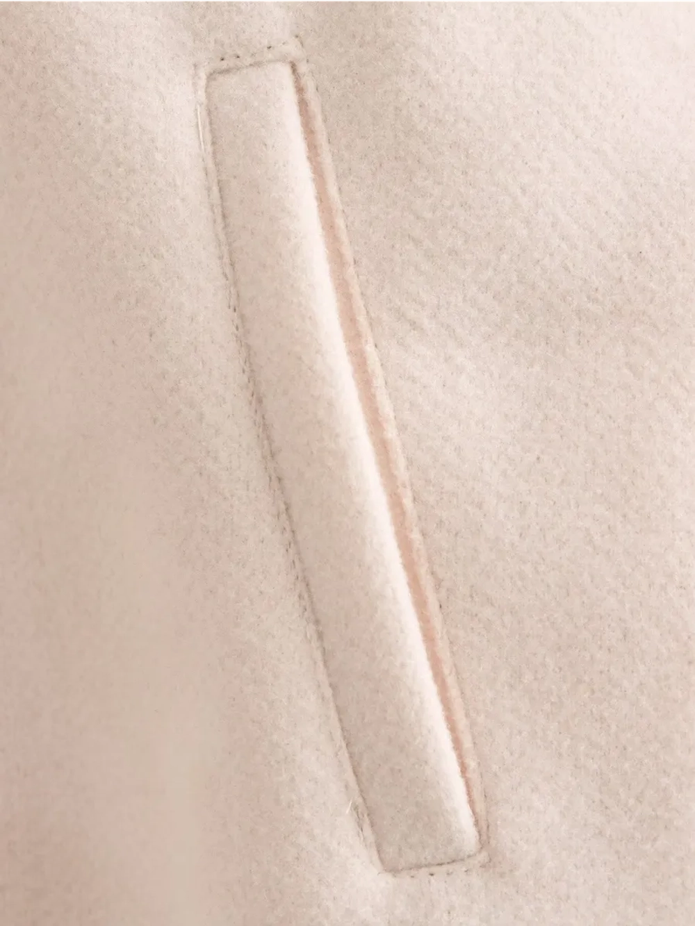 Куртка-бомбер оверсайз