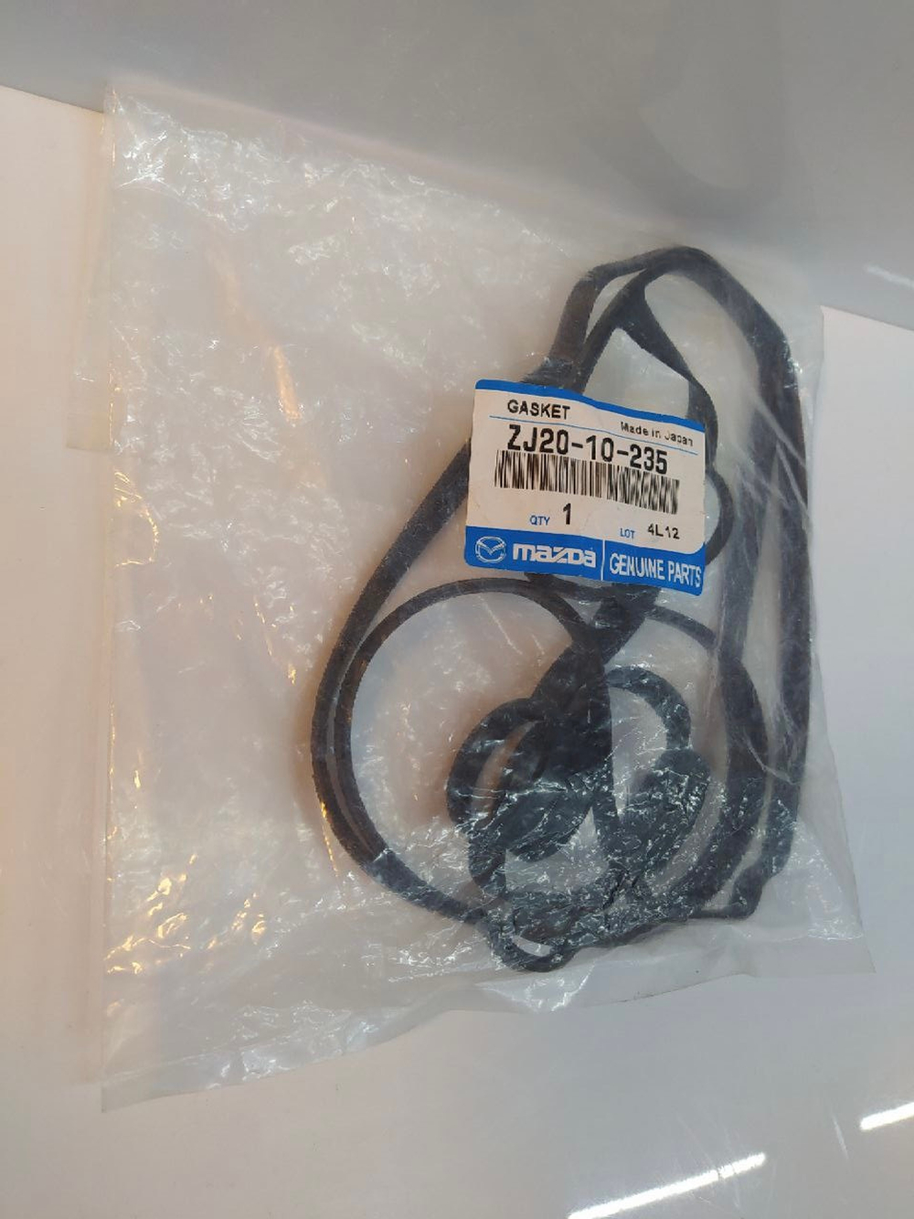 Прокладка клапанной крышки ZJ2010235 Mazda 2, 3