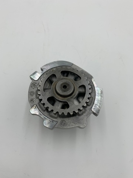 Насос масляный ZF 8HP45 8HP50 8HP55A 8HP70 8HP75 8HP90 08-up