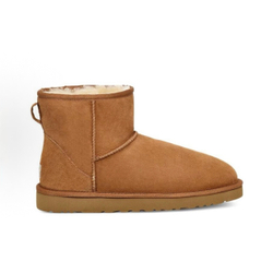 UGG Classic Mini II