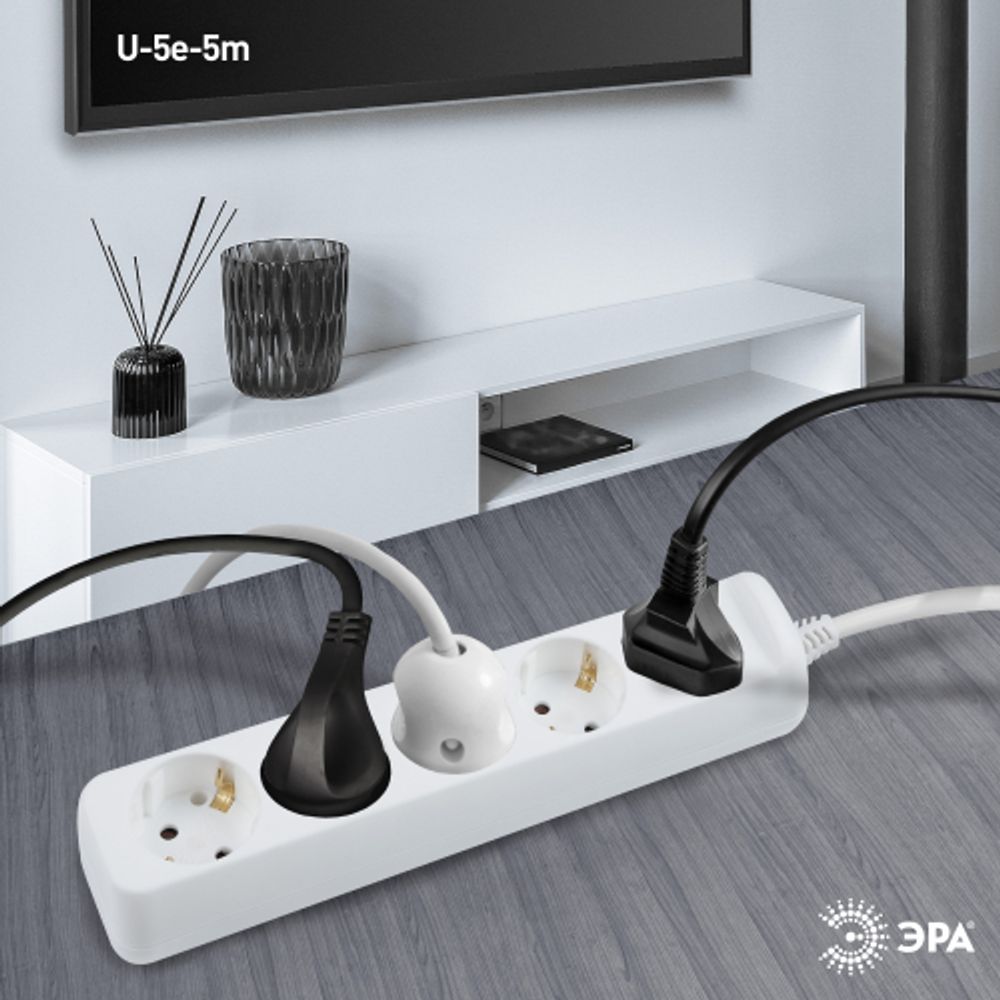 Удлинитель электрический ЭРА U-5e-5m-3x1,5 с заземлением 5 розеток 5м ПВС 3x1,5мм2 16А