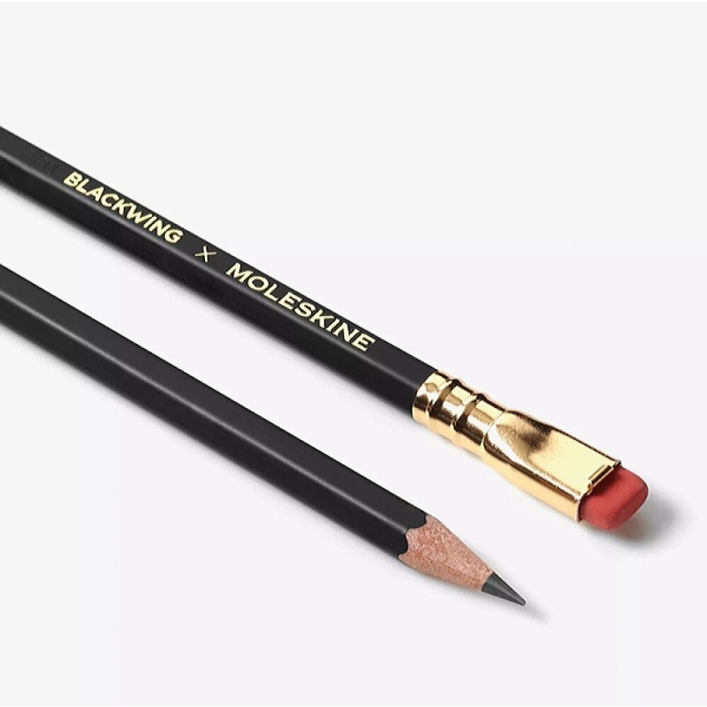 Набор карандашей FIRM Blackwing x Moleskine (EWBKWSU01F12SET) красный ластик, золотой зажим, 12 шт. в футляре