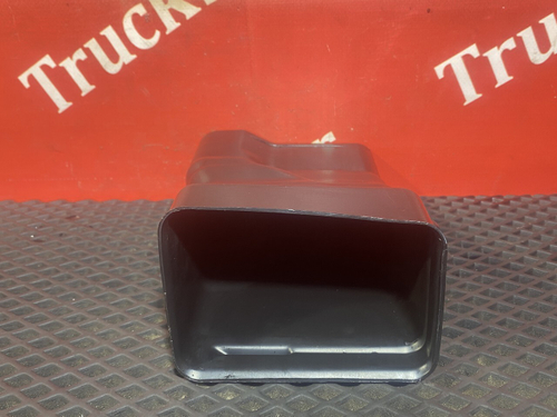 Воздуховод отопителя