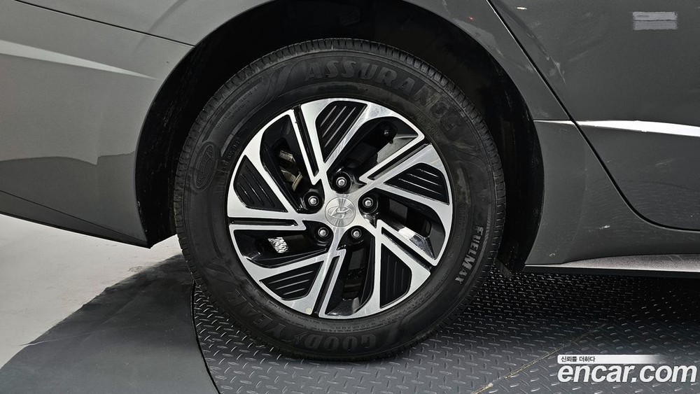 Hyundai Sonata Hybrid (DN8) Smart (09.2020)