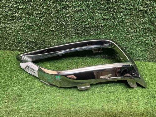 Насадка глушителя правая VW Teramont (2021-2023)