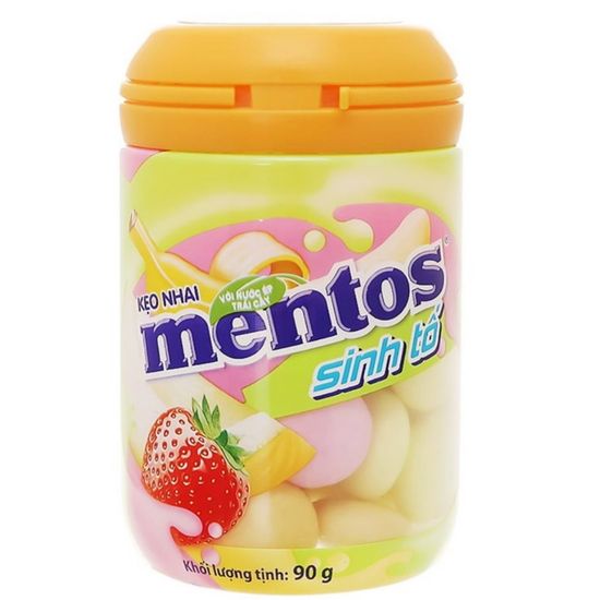 Жевательное драже Mentos Smoothie Fruit со вкусом клубники, дыни и банана, 90 г (Вьетнам)